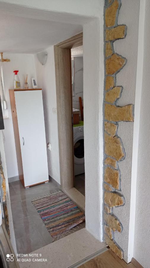 Holiday Home Marija Vrlika Exterior photo